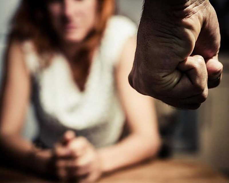 «Έκρηξη» ενδοοικογενειακής βίας: 141 περιστατικά μέσα σε 24 ώρες σε όλη τη χώρα-Επτά στη Θεσσαλία