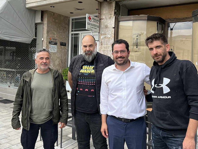 Τον Τύρναβο επισκέφτηκε σήμερα ο Γραμματέας του ΠΑΣΟΚ Ανδρέας Σπυρόπουλος