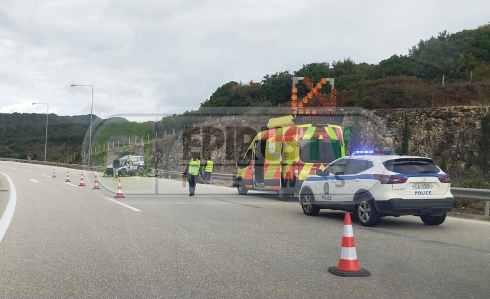 Νεκρή 52χρονη από την Ελασσόνα σε τροχαίο – Σώος ο 18χρονος γιος της