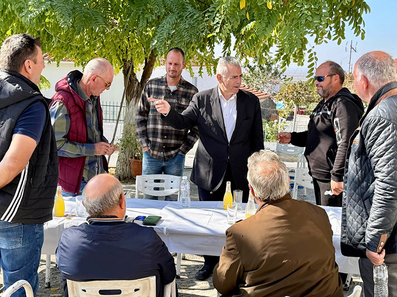 Πλημμυροπαθείς Αμυγδαλής σε Χαρακόπουλο: Να μην αποζημιωθούμε “όταν τα γαϊδούρια ανέβουν στις καρυδιές”