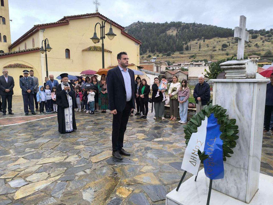 Στο Δαμάσι ο Δήμαρχος Τυρνάβου Στέλιος Τσικριτσής στις εκδηλώσεις για την απελευθέρωσή του χωριού