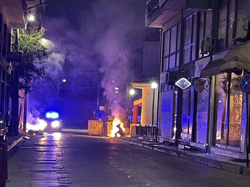 Τύρναβος: Φωτιά τα ξημερώματα σε κάδο απορριμμάτων στον Άγιο Νικόλαο