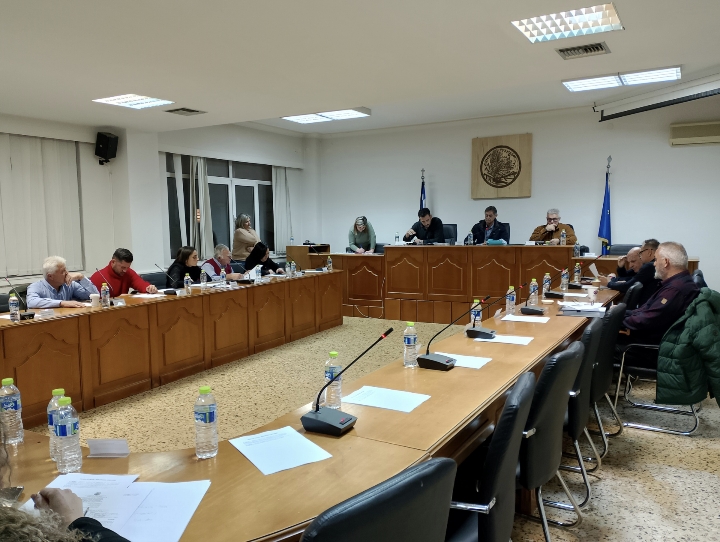 Συλλυπητήρια και ενημέρωση από τον Δήμαρχο Τυρνάβου στη συνεδρίαση του Δημοτικού Συμβουλίου