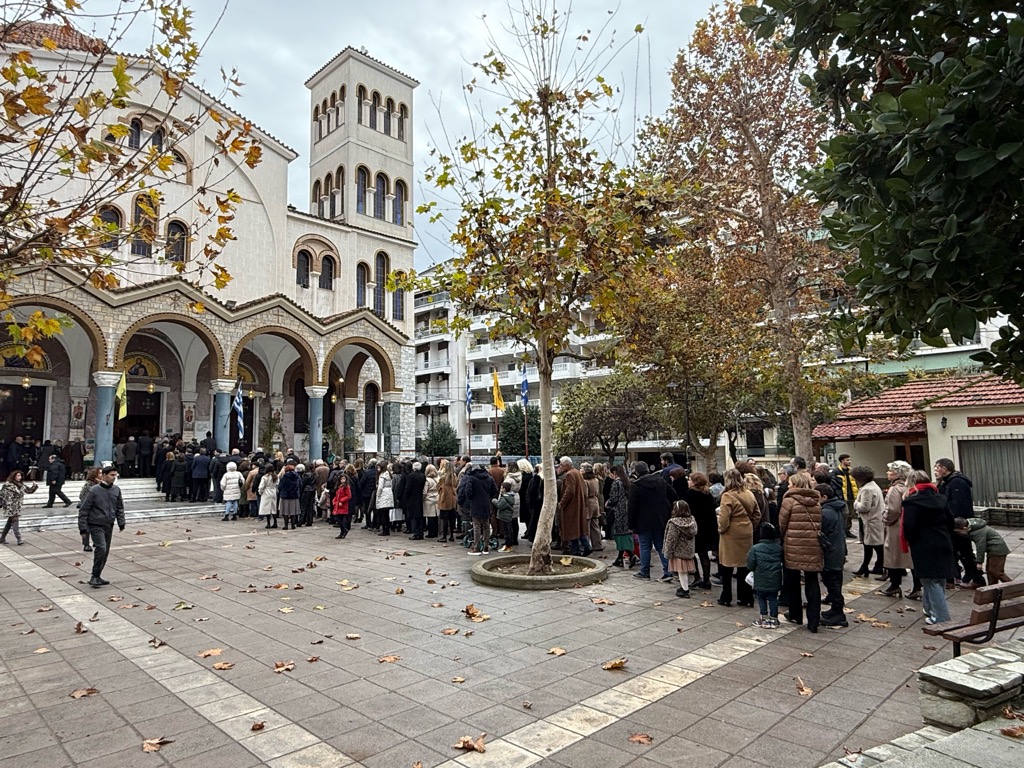 Το Αδιαχώρητο στη Β’ Θεία Λειτουργία στον Άγιο Νικόλαο Λάρισας