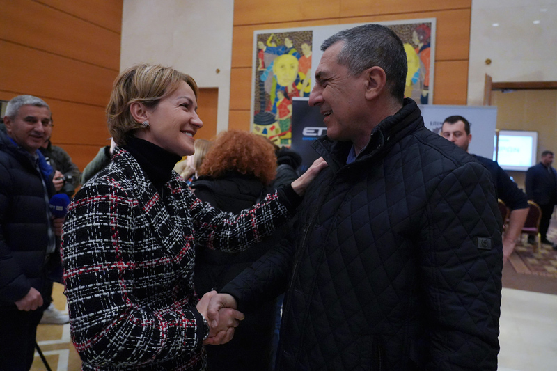 Η Περιφέρεια Θεσσαλίας επενδύει 45 εκατ. ευρώ στην ενεργειακή αναβάθμιση και στις Ανανεώσιμες Πηγές Ενέργειας