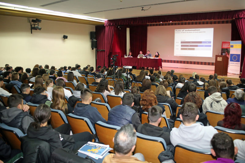 Στην Λάρισα η τρίτη Ημερίδα από την Περιφέρεια Θεσσαλίας & το Europe Direct: «Νέοι και Εθισμός στο Διαδίκτυο, Ψηφιακή Νοημοσύνη και Ασφάλεια»