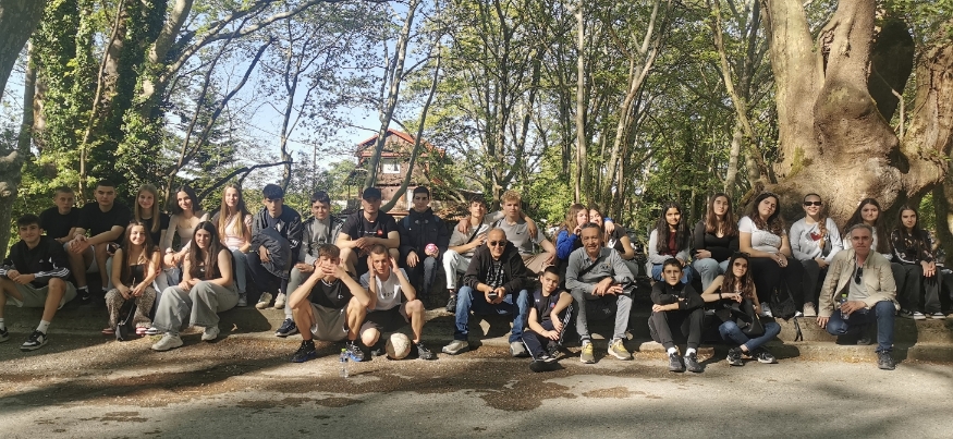 Εκπαιδευτική εκδρομή του Γυμνασίου Αμπελώνα σε Βέροια και Νάουσα