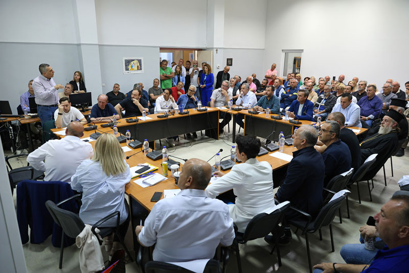 Κολυμβητήριο, Γυμναστήριο, Παιδικός- Βρεφονηπιακός Σταθμός αλλάζουν την Φαρκαδόνα