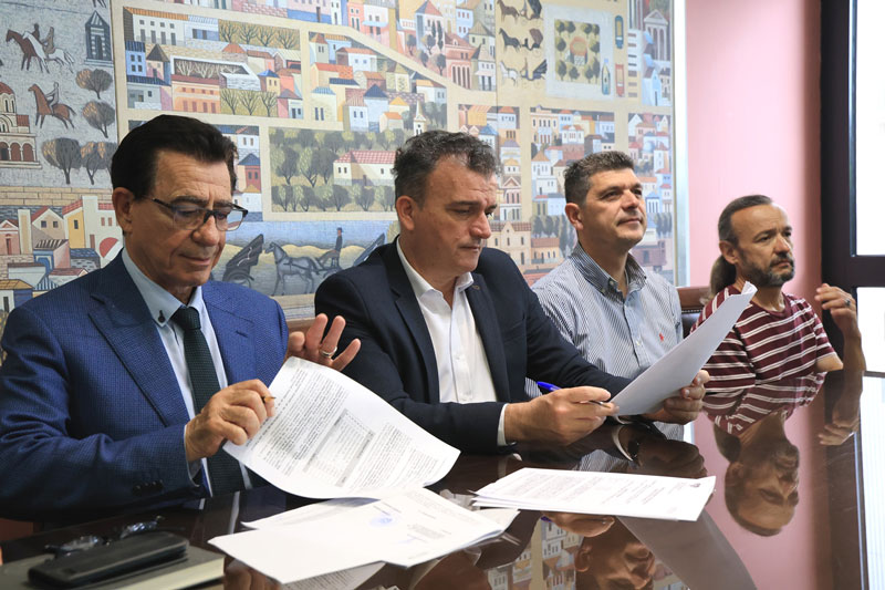 Δήμος Λαρισαίων: «Έπεσαν» οι υπογραφές για τη μελέτη συγκροτήματος Ειδικής Αγωγής