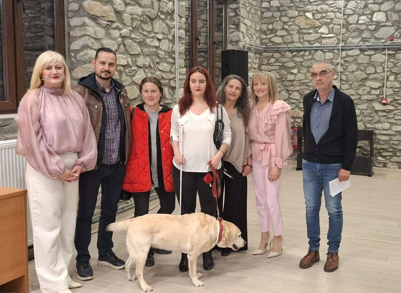 Με επιτυχία η δράση ενημέρωσης και ευαισθητοποίησης με θέμα «Τυφλότητα- Σκύλος Οδηγός» στο Δήμο Ελασσόνας