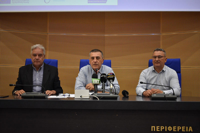 Λάρισα: Έργα στο χώρο της υγείας – Ενισχύονται Κ.Υ. και περιφερειακά ιατρεία – Έρχονται 18 ασθενοφόρα