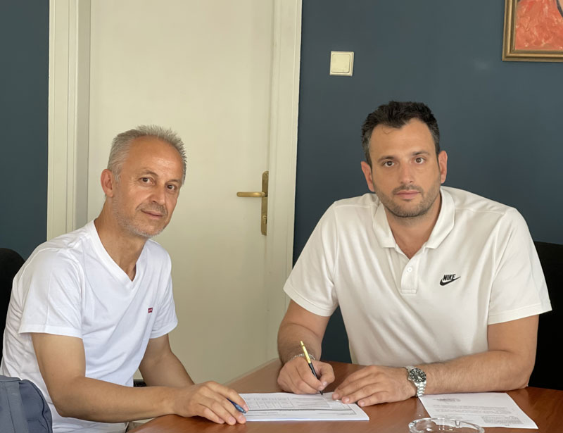 Υπογράφηκε η σύμβαση για την κατασκευή νέων αθλητικών υποδομών στον Δήμο Τυρνάβου