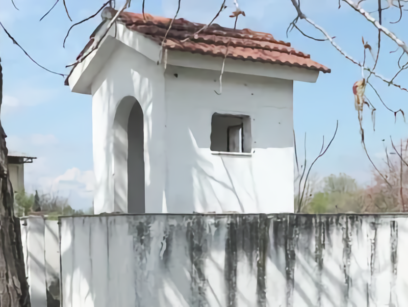 Η «φανταρομάνα» του φλερτ: όταν οι σκοπιές αποκτούν… ενδιαφέρον