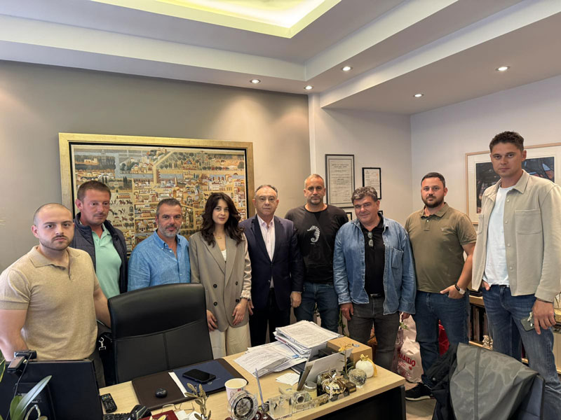 Συνάντηση ΣΥΦΩΕΛ με Χρήστο Κέλλα για τις περικοπές στα μικρά φωτοβολταϊκά