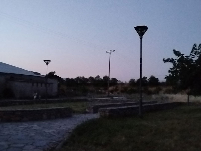 Χωρίς φωτισμό το πάρκο κοντά στα Σφαγεία Τυρνάβου