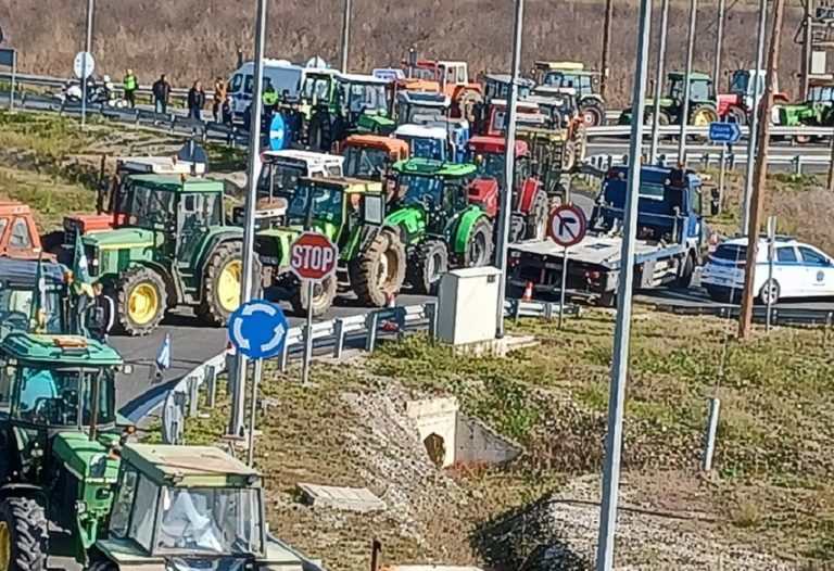 Καρδίτσα: Κινητοποίηση των αγροτών στον κόμβο Ε65 – Στο προσκήνιο ΟΠΕΚΕΠΕ, άρδευση και ευλογιά