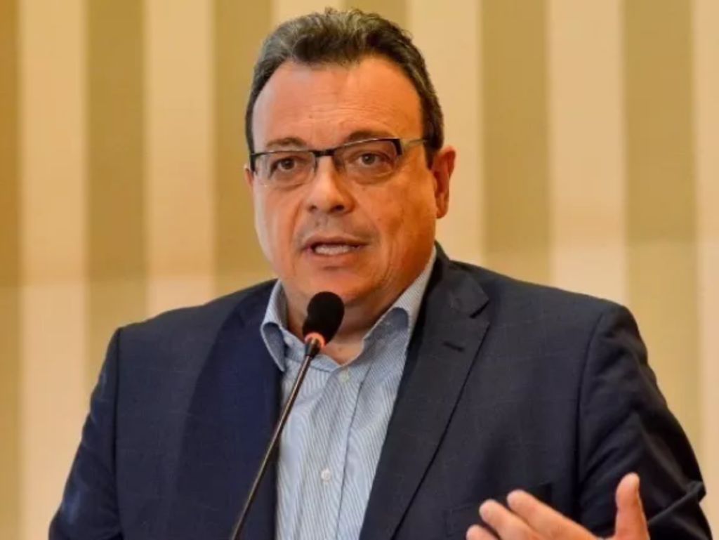 «Παραδοχή αδυναμίας από Φάμελλο: Μόνη ελπίδα του ΣΥΡΙΖΑ ο Τσίπρας»